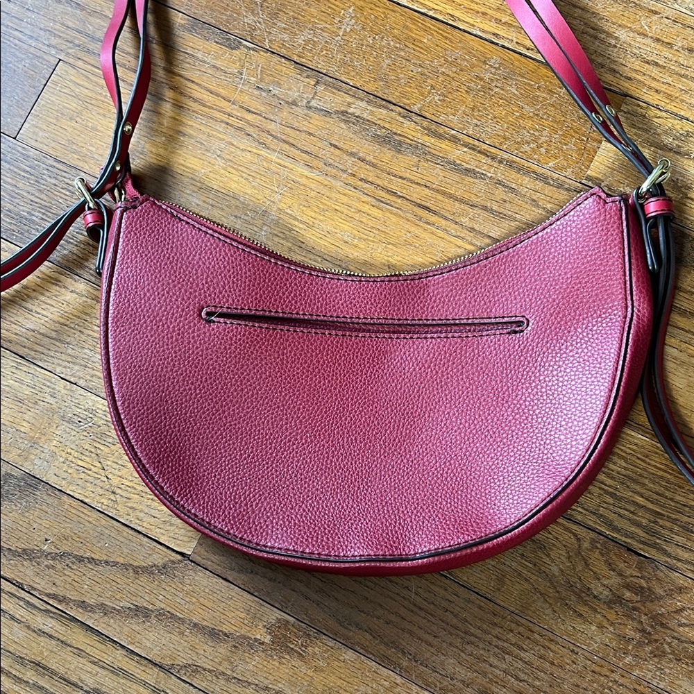 Liz Claiborne Burgundy Shoulder Bag with adjustable strap - Picture 3 of 6